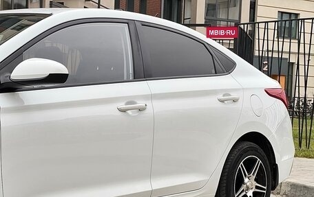 Hyundai Solaris II рестайлинг, 2018 год, 1 280 000 рублей, 8 фотография
