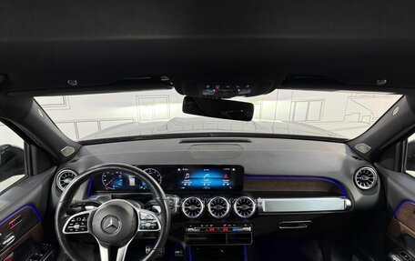Mercedes-Benz GLB, 2021 год, 4 600 000 рублей, 15 фотография