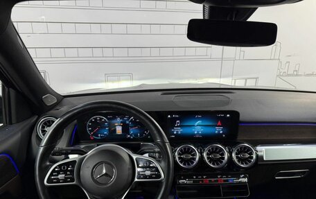 Mercedes-Benz GLB, 2021 год, 4 600 000 рублей, 14 фотография