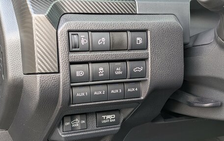 Toyota Tacoma, 2025 год, 14 300 000 рублей, 19 фотография