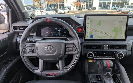 Toyota Tacoma, 2025 год, 14 300 000 рублей, 29 фотография