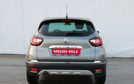 Renault Kaptur I рестайлинг, 2018 год, 1 425 000 рублей, 6 фотография