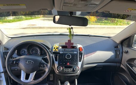 KIA cee'd I рестайлинг, 2011 год, 730 000 рублей, 4 фотография