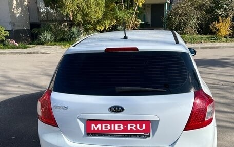 KIA cee'd I рестайлинг, 2011 год, 730 000 рублей, 2 фотография