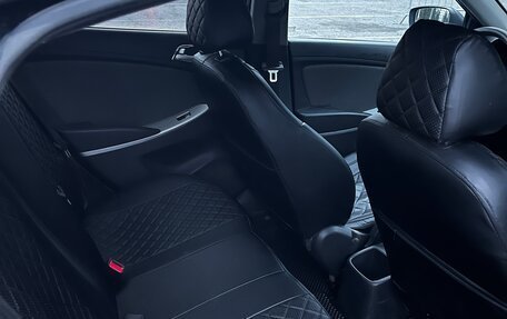 Hyundai Solaris II рестайлинг, 2011 год, 480 000 рублей, 7 фотография