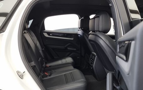 Porsche Cayenne III, 2025 год, 13 450 000 рублей, 11 фотография