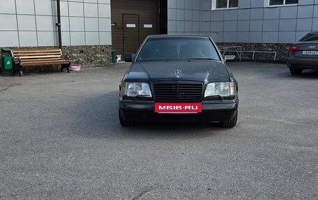 Mercedes-Benz W124, 1992 год, 1 000 000 рублей, 12 фотография