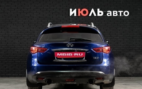 Infiniti FX II, 2012 год, 2 130 000 рублей, 6 фотография