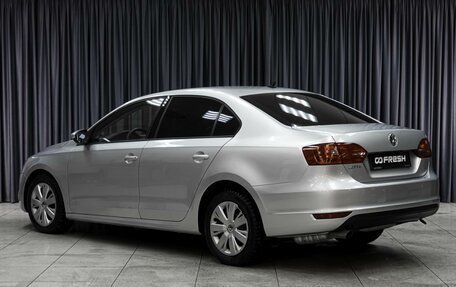 Volkswagen Jetta VI, 2013 год, 949 000 рублей, 2 фотография