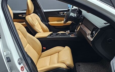 Volvo S60 III, 2024 год, 4 490 000 рублей, 19 фотография