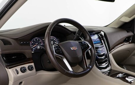 Cadillac Escalade IV, 2015 год, 4 385 077 рублей, 14 фотография