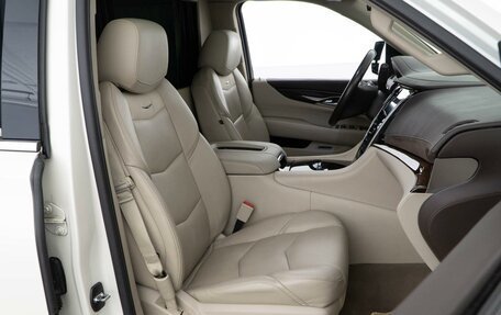 Cadillac Escalade IV, 2015 год, 4 385 077 рублей, 16 фотография