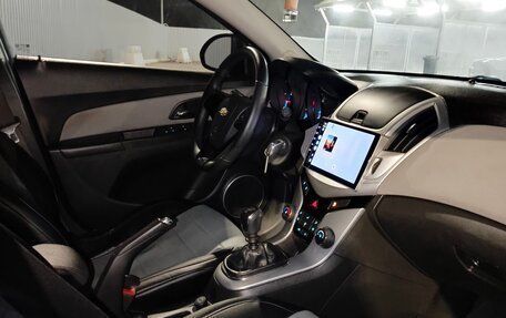 Chevrolet Cruze II, 2013 год, 880 000 рублей, 10 фотография