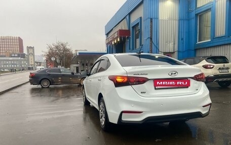 Hyundai Solaris II рестайлинг, 2019 год, 880 000 рублей, 4 фотография