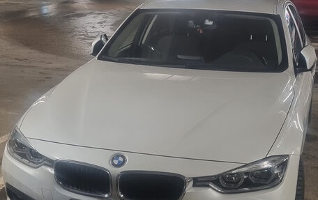 BMW 3 серия, 2018 год, 1 700 000 рублей, 1 фотография