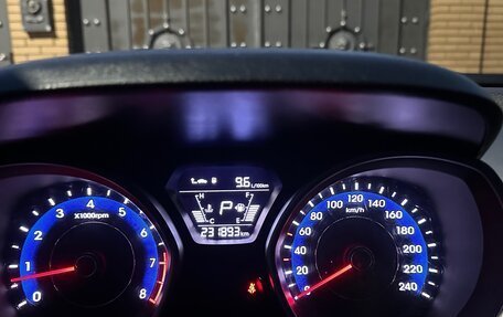 Hyundai Elantra V, 2013 год, 840 000 рублей, 14 фотография