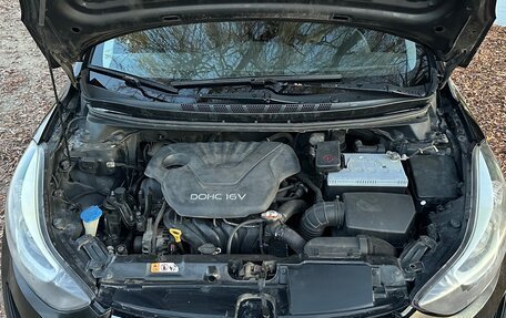 Hyundai Elantra V, 2013 год, 840 000 рублей, 18 фотография