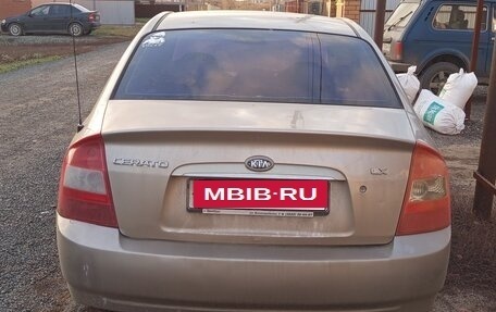 KIA Cerato I, 2006 год, 235 000 рублей, 3 фотография