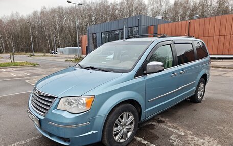 Chrysler Town & Country V рестайлинг, 2008 год, 1 450 000 рублей, 7 фотография