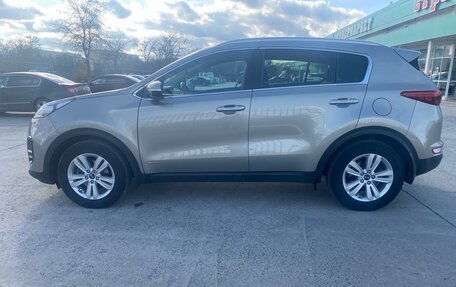 KIA Sportage IV рестайлинг, 2017 год, 2 050 000 рублей, 10 фотография