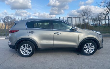 KIA Sportage IV рестайлинг, 2017 год, 2 050 000 рублей, 12 фотография