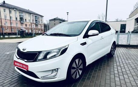 KIA Rio III рестайлинг, 2013 год, 980 000 рублей, 2 фотография