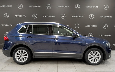 Volkswagen Tiguan II, 2017 год, 2 250 000 рублей, 4 фотография