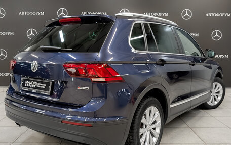 Volkswagen Tiguan II, 2017 год, 2 250 000 рублей, 5 фотография