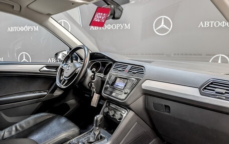 Volkswagen Tiguan II, 2017 год, 2 250 000 рублей, 11 фотография