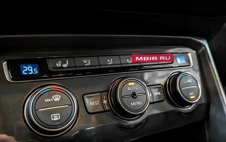 Volkswagen Tiguan II, 2017 год, 2 250 000 рублей, 25 фотография