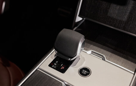 Land Rover Range Rover IV рестайлинг, 2025 год, 26 900 000 рублей, 23 фотография