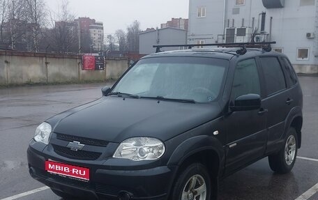 Chevrolet Niva I рестайлинг, 2017 год, 700 000 рублей, 1 фотография