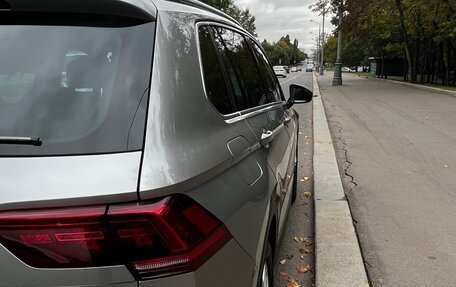 Volkswagen Tiguan II, 2020 год, 2 200 000 рублей, 4 фотография