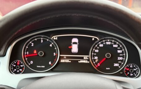 Volkswagen Touareg III, 2013 год, 2 350 000 рублей, 5 фотография