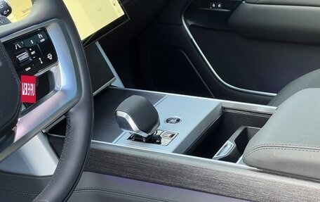 Land Rover Range Rover IV рестайлинг, 2025 год, 21 763 836 рублей, 24 фотография