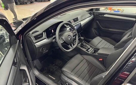 Skoda Superb III рестайлинг, 2022 год, 1 930 111 рублей, 3 фотография