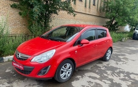 Opel Corsa D, 2013 год, 730 000 рублей, 1 фотография