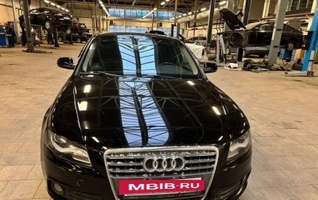 Audi A4, 2010 год, 1 100 000 рублей, 13 фотография