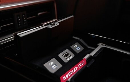 Lexus LX, 2025 год, 22 000 000 рублей, 27 фотография