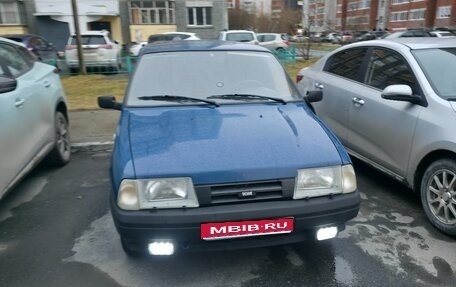 ИЖ 2126 «Ода», 2004 год, 240 000 рублей, 1 фотография