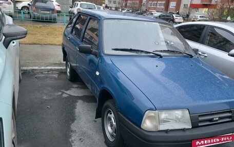 ИЖ 2126 «Ода», 2004 год, 240 000 рублей, 3 фотография