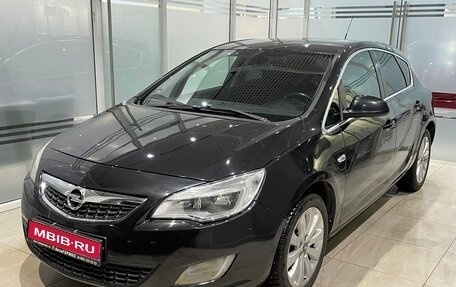Opel Astra J, 2010 год, 580 000 рублей, 1 фотография