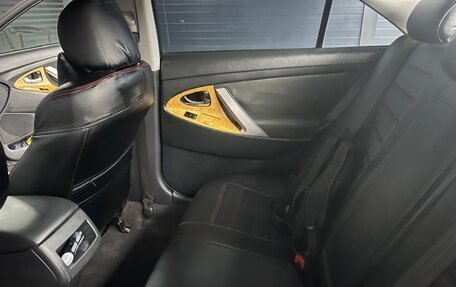 Toyota Camry, 2006 год, 1 300 000 рублей, 17 фотография