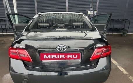 Toyota Camry, 2006 год, 1 300 000 рублей, 6 фотография