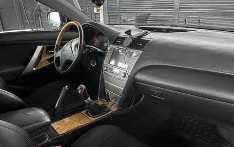 Toyota Camry, 2006 год, 1 300 000 рублей, 29 фотография