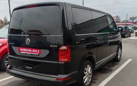 Volkswagen Multivan T6 рестайлинг, 2018 год, 4 120 000 рублей, 5 фотография