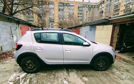 Renault Sandero II рестайлинг, 2016 год, 900 000 рублей, 7 фотография