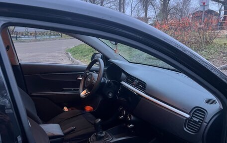 KIA Rio IV, 2018 год, 1 200 000 рублей, 8 фотография