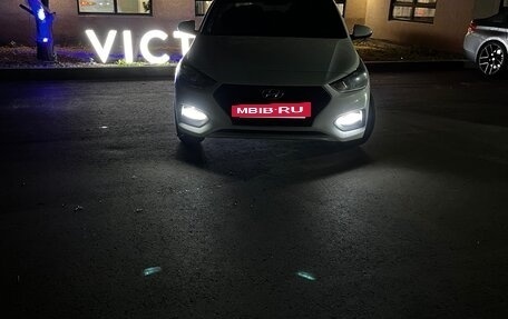 Hyundai Solaris II рестайлинг, 2017 год, 820 000 рублей, 6 фотография