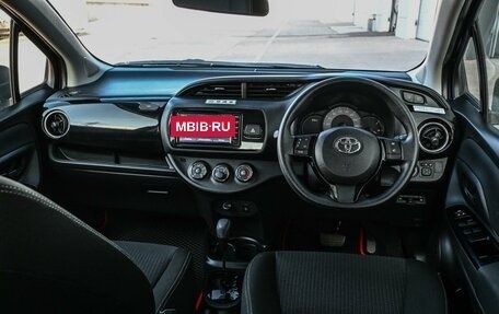 Toyota Vitz, 2019 год, 1 269 000 рублей, 6 фотография